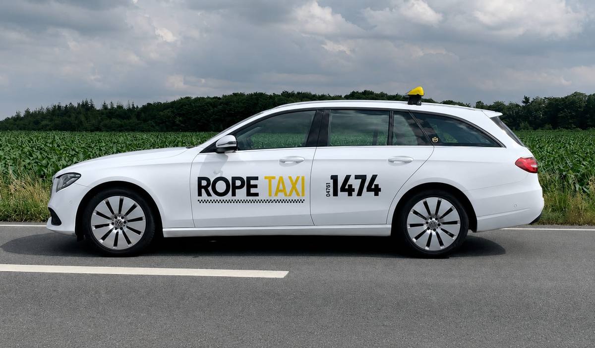 Taxi / Mietwagen